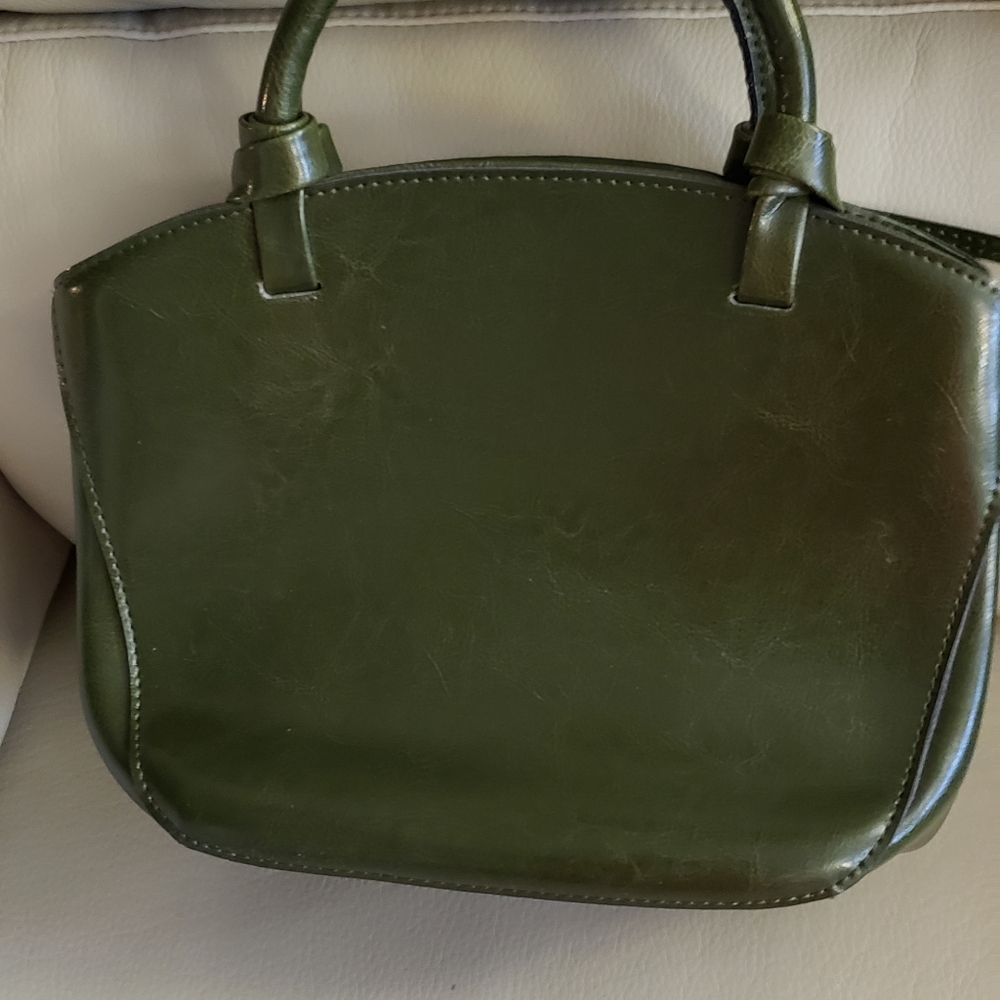 Green purse
